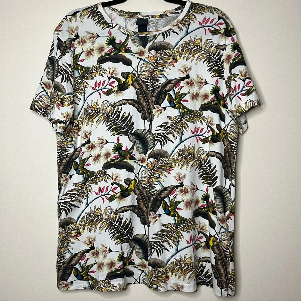 H&M Tropical Floral Casual Comfy Spring Summer Tshirt